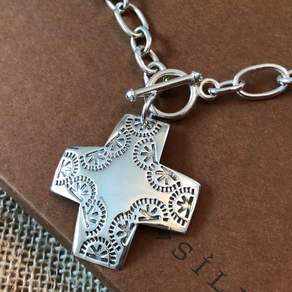 Classic Silpada 925 Sterling Silver Virtuosity Chunky Cross Chain Necklace - Picture 2 of 3